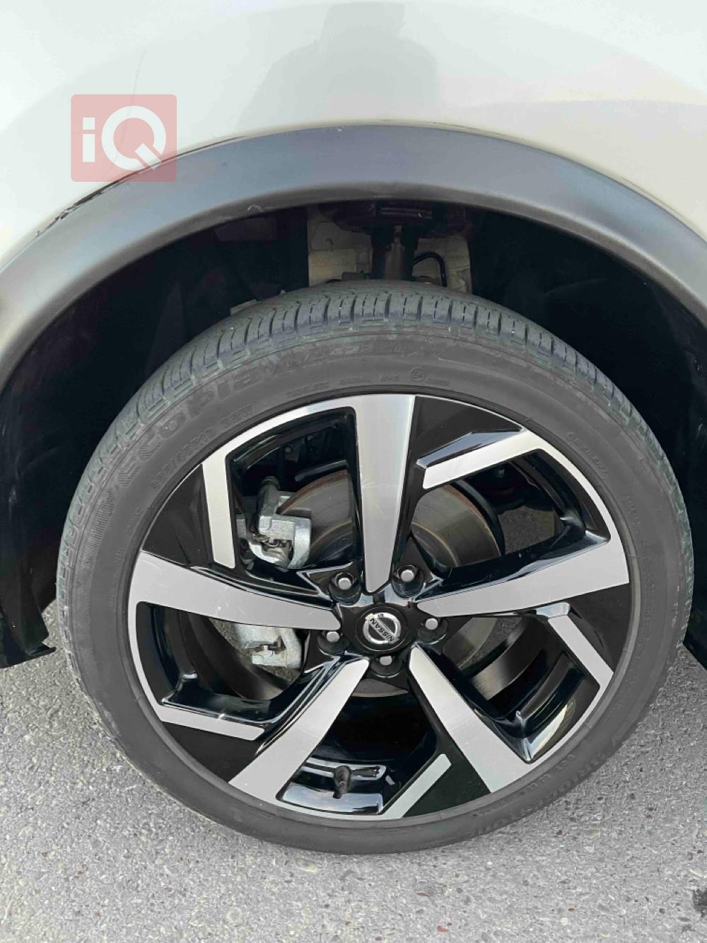 نيسان روج سبورت